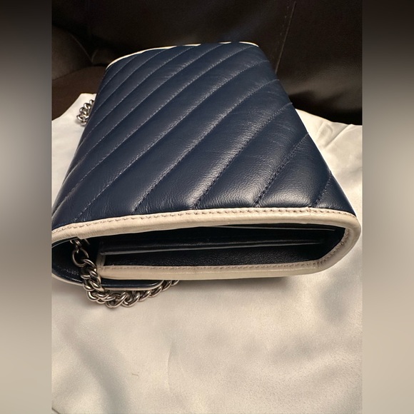 Authentic GUCCI GG SHW GG Marmont Shoulder Bag 573807 Calfskin Leather Navy Blue - Picture 5 of 5